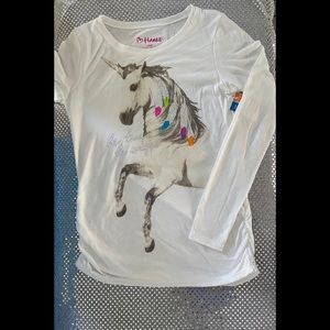 Unicorn lovers t shirt size 10/12